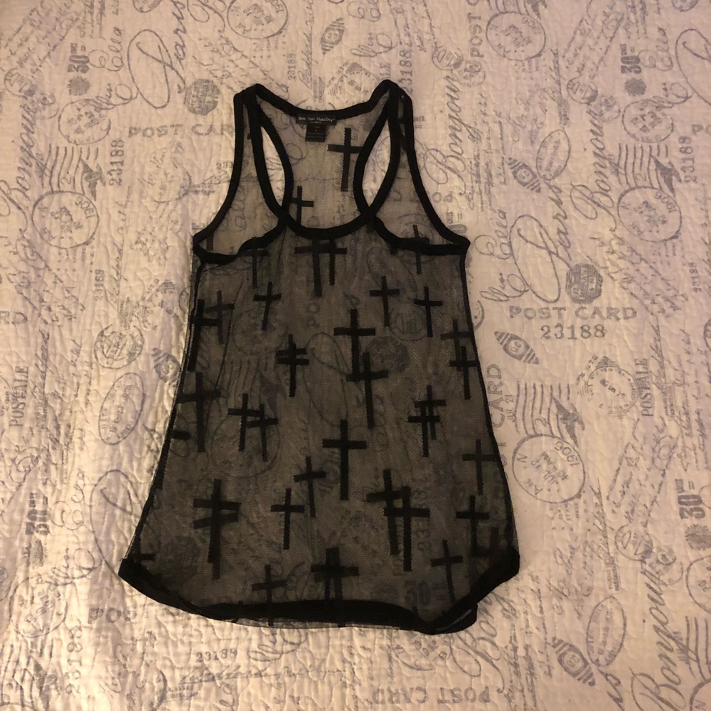 Sheer see through tank